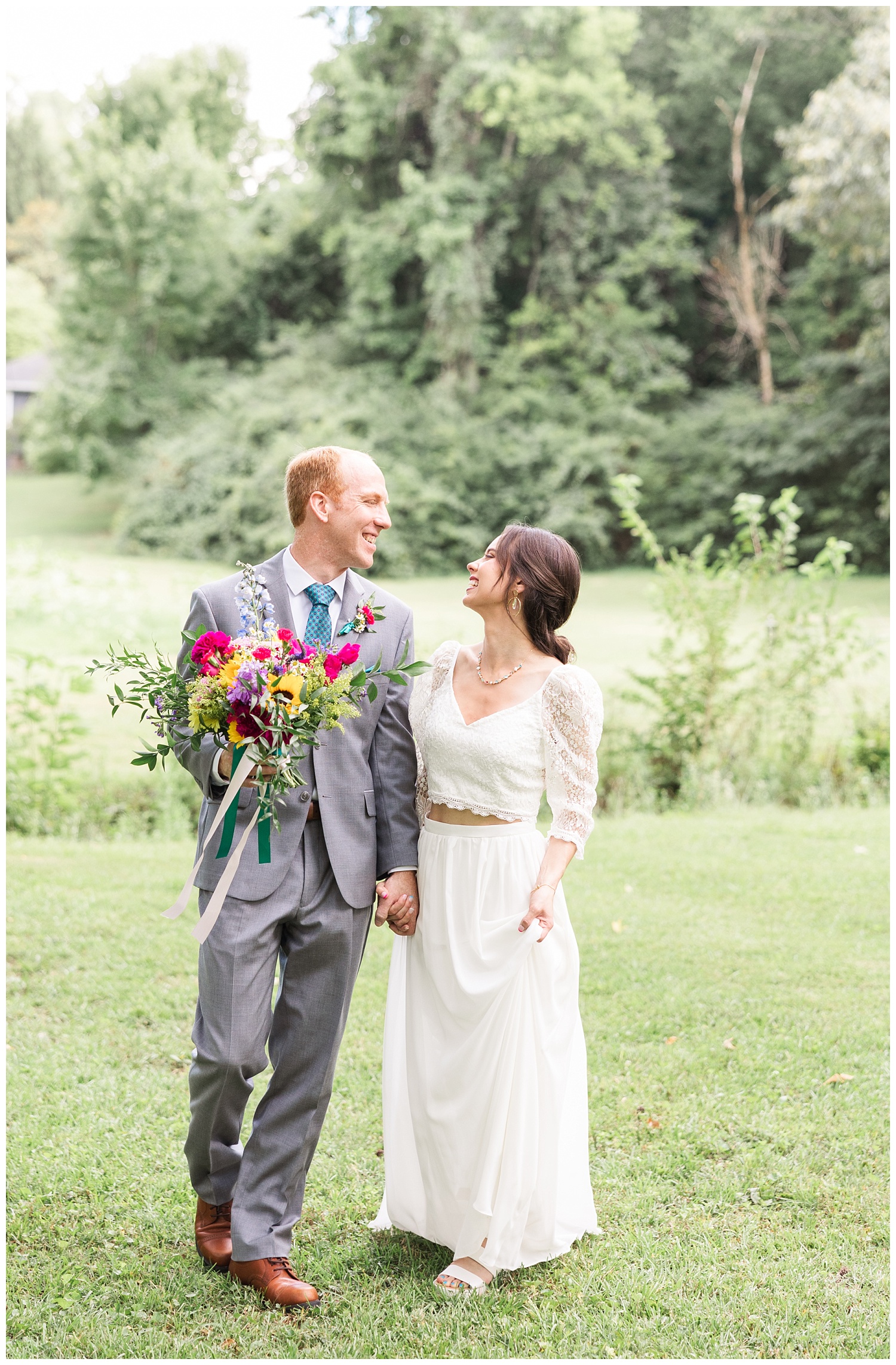 A colorful summer wedding in Chattanooga