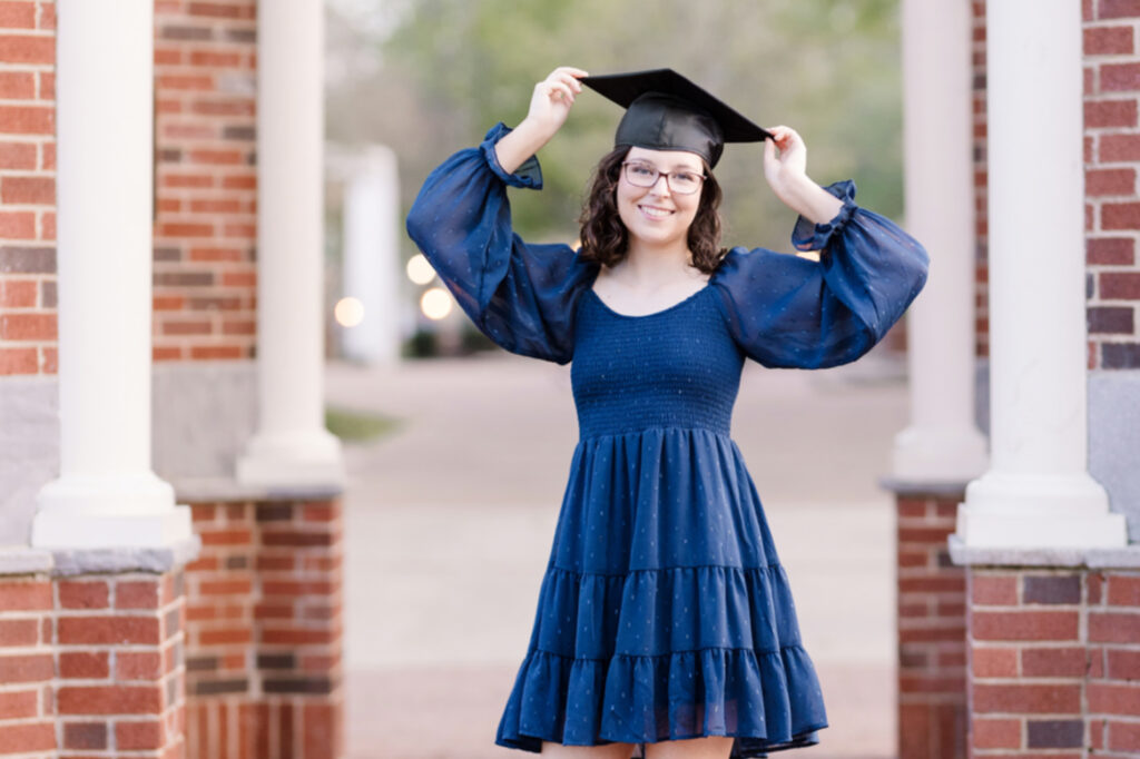 how to take better photos on graduation day in Chattanooga
