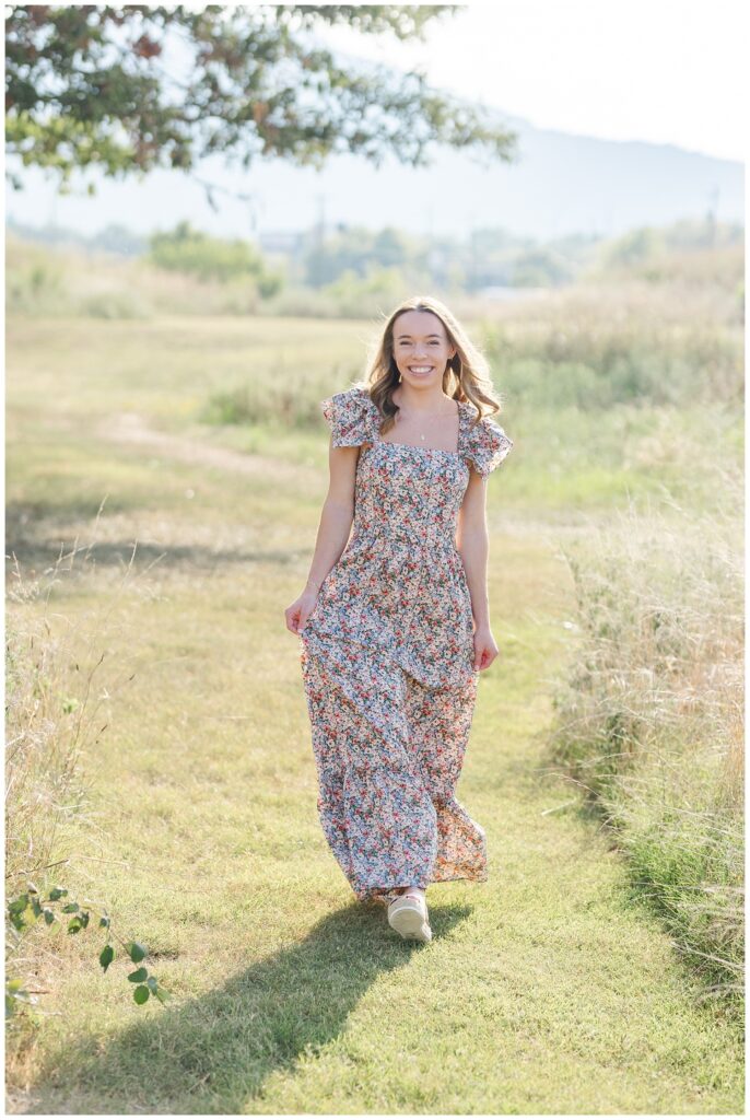 Sculpture Fields senior photoshoot in downtown Chattanooga