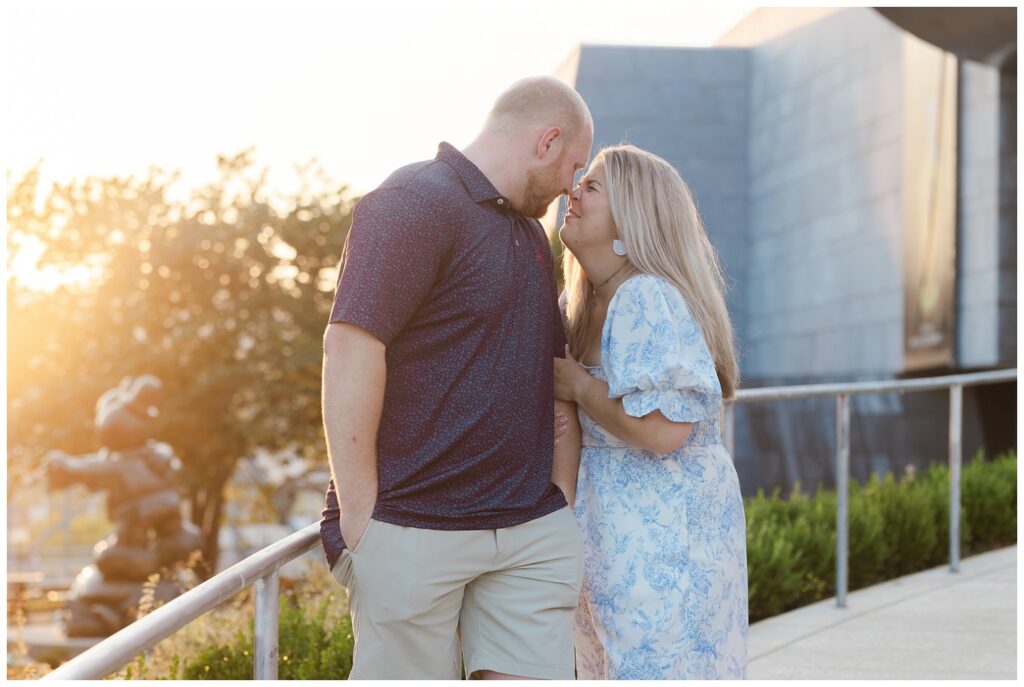 proposal and engagement session at the Hunter Museum at sunset in Chattanooga