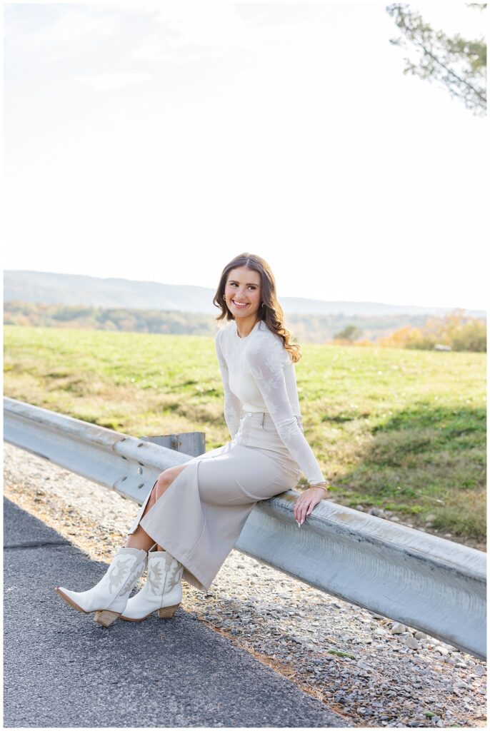 senior girl session along the road on the Raccoon Mountain area in Chattanooga